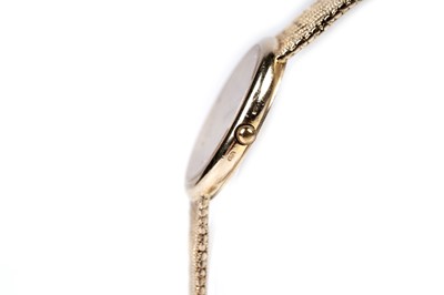Lot 443 - Bueche Girod: a 9ct yellow gold quartz lady's cocktail watch