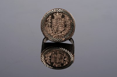 Lot 170 - An Elizabeth II 2002 gold sovereign ring