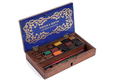 Lot 165 - An Edwardian Winsor & Newton mahogany travelling artists box
