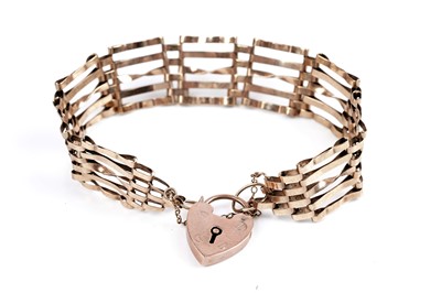Lot 131 - A 9ct gold gate-link bracelet