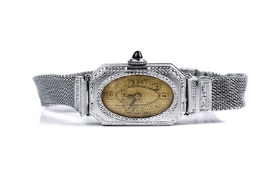 Lot 281 - A 1920's lady's Bulova cocktail watch, in original box
