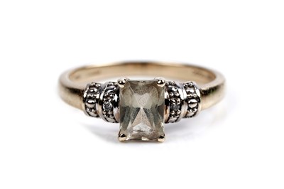 Lot 37 - A green topaz and diamond ring