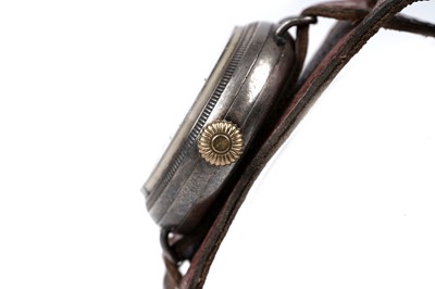 Lot 461 - A First World War period silver cased trench watch