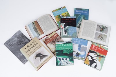 Lot 586 - Collins’ New Naturalists Library