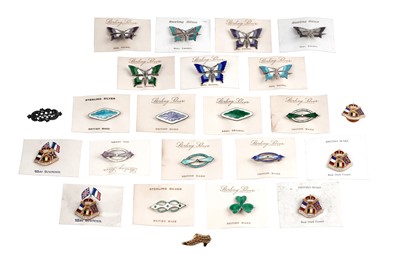 Lot 41 - 1920's and later enamelled silver brooches on stockist cards