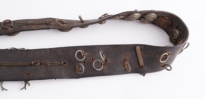 Lot 22 - A WWI plaque; and cap badge mounted belt