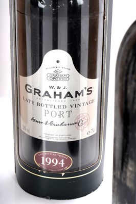 Lot 9 - Eight bottles of port