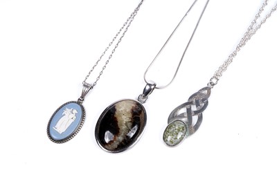Lot 90 - Contemporary silver jewellery