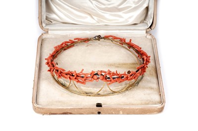 Lot 502 - A 19th Century coral tiara