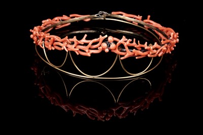 Lot 502 - A 19th Century coral tiara