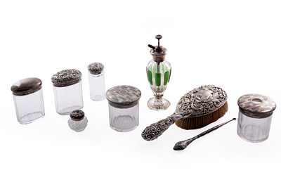 Lot 334 - A selection of silver dressing table accessories