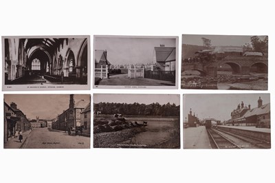 Lot 102 - A collection of loose postcards