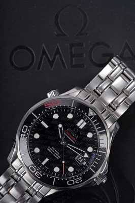 Lot 423 - Omega Seamaster Professional James Bond 007 50th Anniversary wristwatch