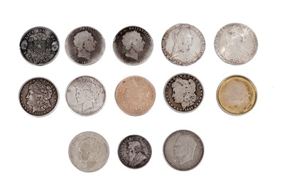 Lot 72 - A collection of world coinage