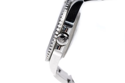 Lot 416 - Rolex Oyster Perpetual Submariner: a stainless steel superlative chronometer wristwatch