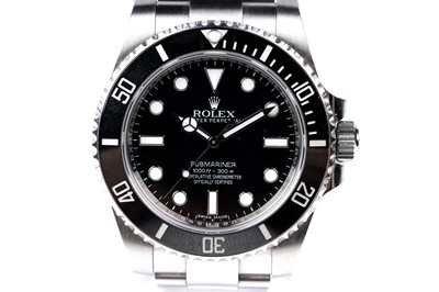 Lot 416 - Rolex Oyster Perpetual Submariner: a stainless steel superlative chronometer wristwatch