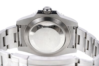 Lot 416 - Rolex Oyster Perpetual Submariner: a stainless steel superlative chronometer wristwatch