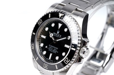 Lot 416 - Rolex Oyster Perpetual Submariner: a stainless steel superlative chronometer wristwatch