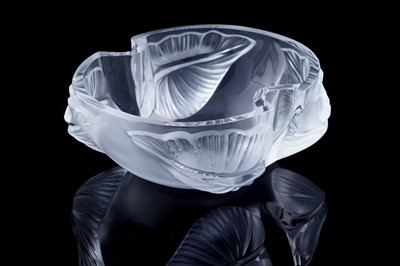Lot 644 - A Lalique 'Arums' bowl