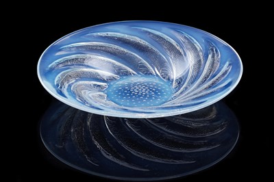 Lot 631 - A Lalique 'Poissons' dish