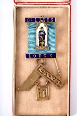Lot 107 - A collection of Masonic jewels