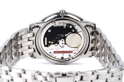 Lot 433 - Omega De Ville: a stainless steel cased quartz wristwatch
