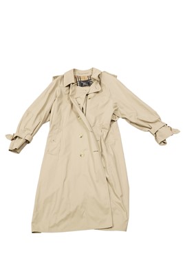 Lot 210 - A collection of vintage clothing