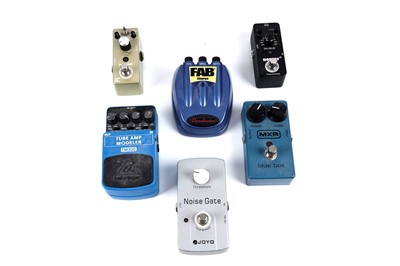 Lot 299 - Six guitar pedals