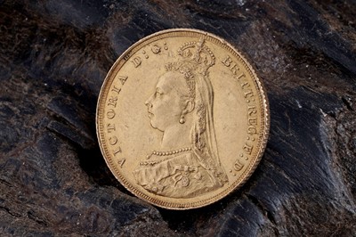 Lot 307 - A Victorian gold sovereign | 1887
