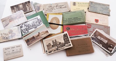 Lot 96 - A collection of early/mid-20th Century mainly North East related post cards