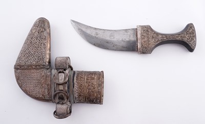 Lot 72 - A 20th Century Indo-Persian jambiya