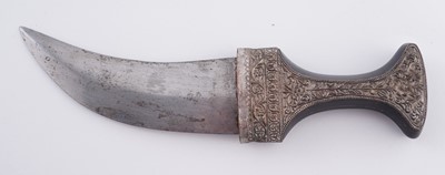 Lot 72 - A 20th Century Indo-Persian jambiya