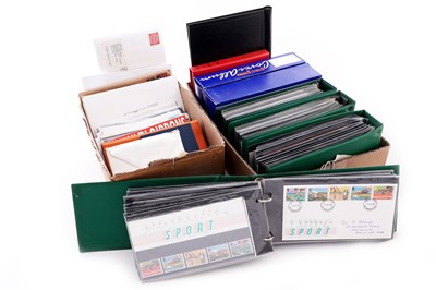Lot 82 - A collection of Royal Mail Presentation Packs, mint stamps and stamp books