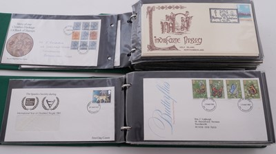 Lot 82 - A collection of Royal Mail Presentation Packs, mint stamps and stamp books