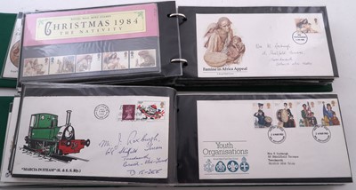 Lot 82 - A collection of Royal Mail Presentation Packs, mint stamps and stamp books
