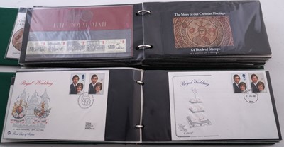 Lot 82 - A collection of Royal Mail Presentation Packs, mint stamps and stamp books