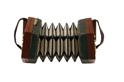 Lot 289 - A Metzler 21 button concertina