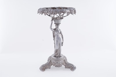 Lot 61 - A George IV silver dessert stand