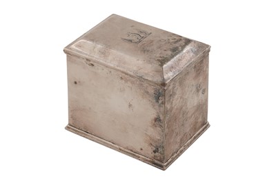 Lot 139 - An early George III silver tea caddy