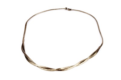 Lot 102 - A 1960's 9ct gold necklace