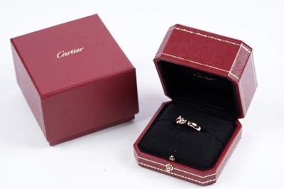 Lot 906 - Cartier: and 18ct yellow gold Panthère de Cartier ring