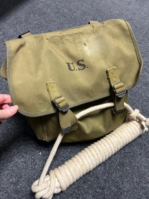 Lot 25 - US Airborne M1942 uniform with various fittings and accoutrements