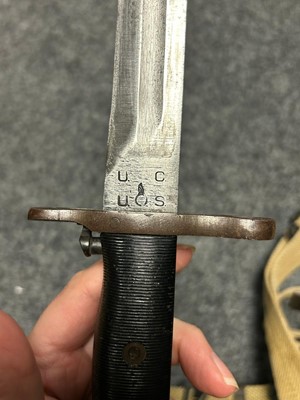 Lot 25 - US Airborne M1942 uniform with various fittings and accoutrements