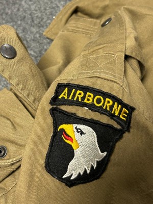 Lot 25 - US Airborne M1942 uniform with various fittings and accoutrements