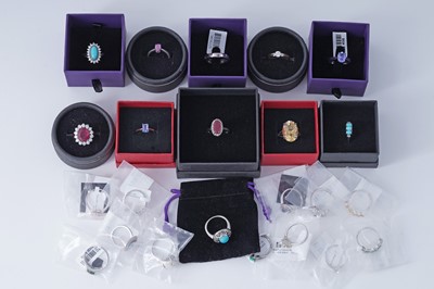 Lot 172 - A collection of contemporary gemstone rings set in silver