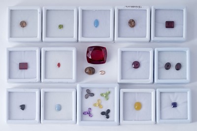 Lot 176 - A collection of loose and variously fashioned specimen gemstones