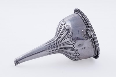 Lot 437 - A George IV silver wine funnel