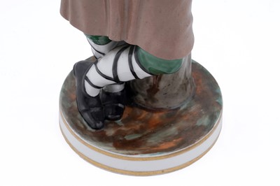 Lot 913 - A Popov figure