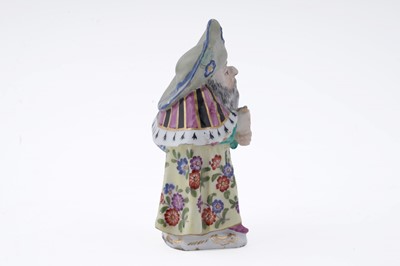 Lot 904 - An 18th Century Vienna figure