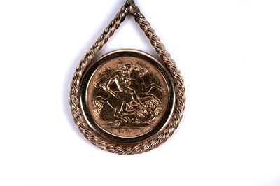 Lot 311 - An Elizabeth II gold half sovereign